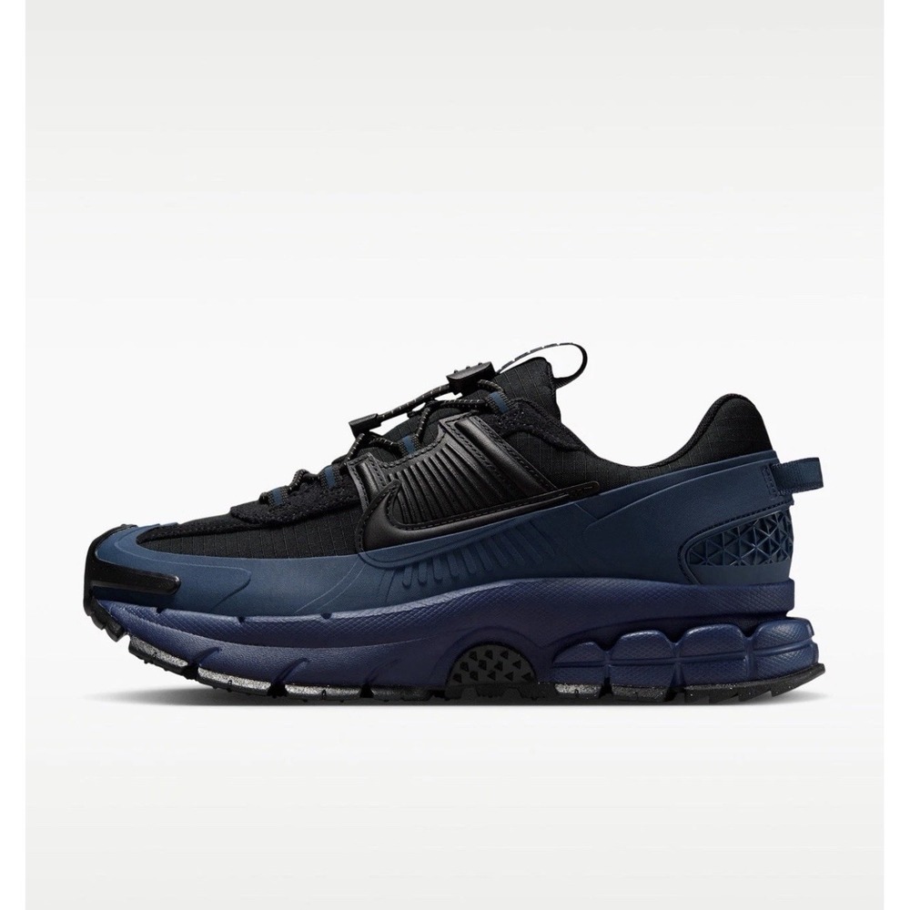 NEW NIKE Zoom Vomero Roam Black Racer Blue  HQ2181-400 Women's 6.5